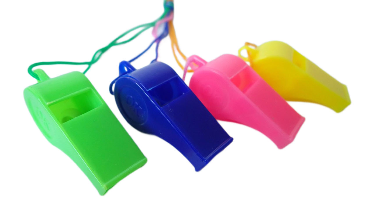 Plastikowy gwizdek